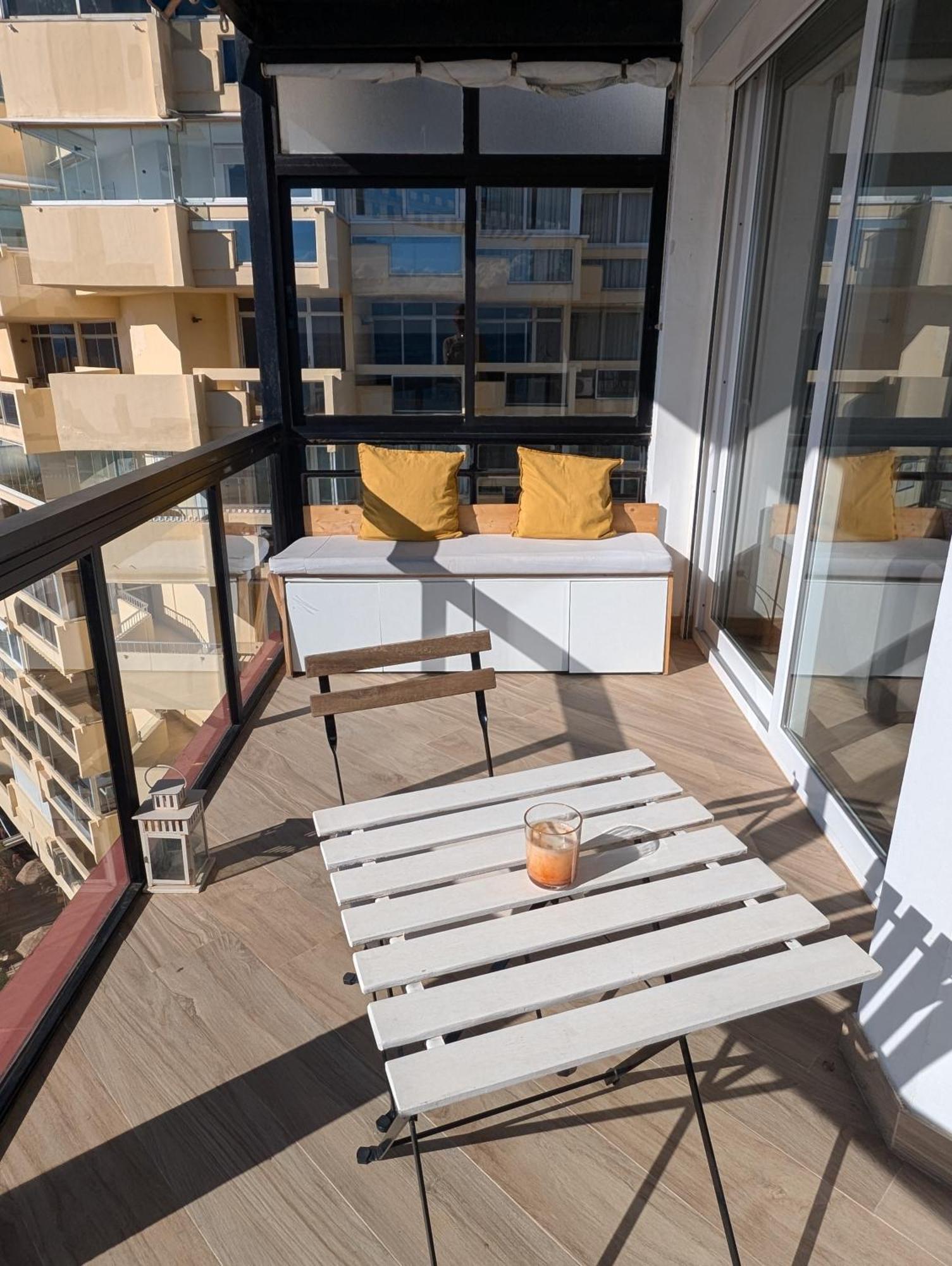 Waterfront In Heart Of Paseo Maritimo - Marbella! Apartment *