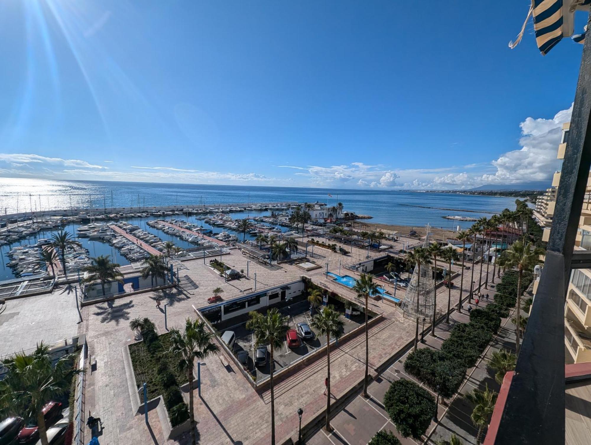 Apartment Waterfront In Heart Of Paseo Maritimo - Marbella! *