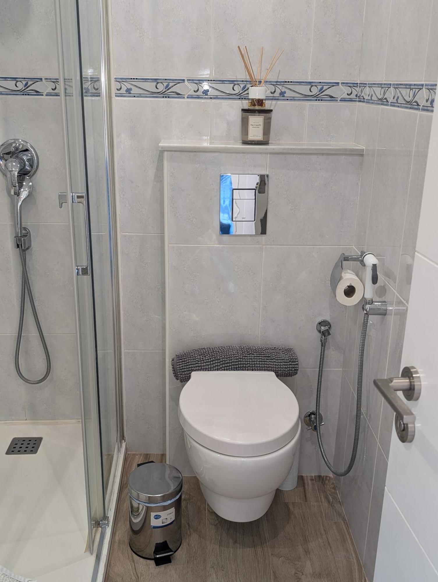Apartment Waterfront In Heart Of Paseo Maritimo - Marbella!